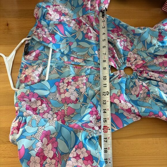 Milk & Honey Women’s Medium Pink & Blue Floral Mini Dress open Back v-neck - Picture 8 of 9